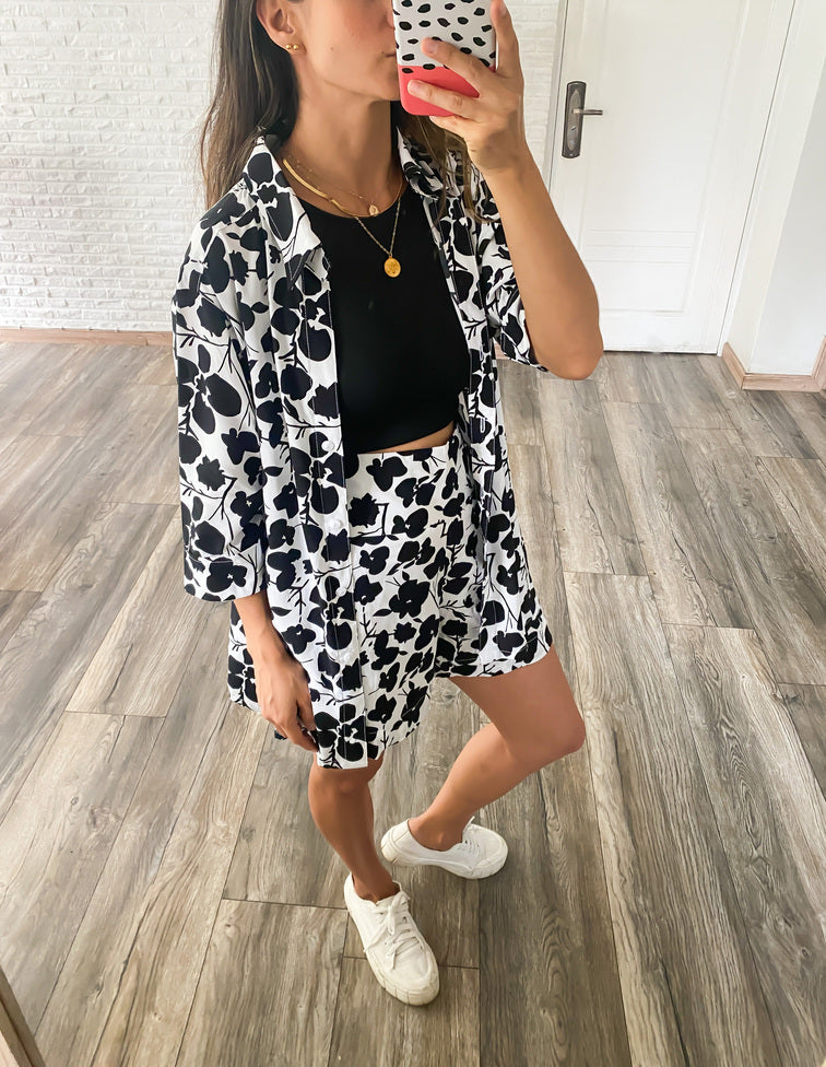 Set Short Flora Black & White