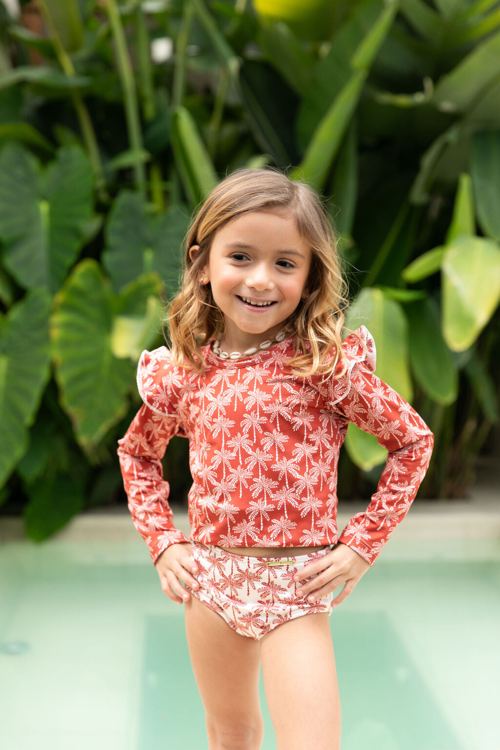 Alana Terra Palms Top & Tea Terra Palms Bottom